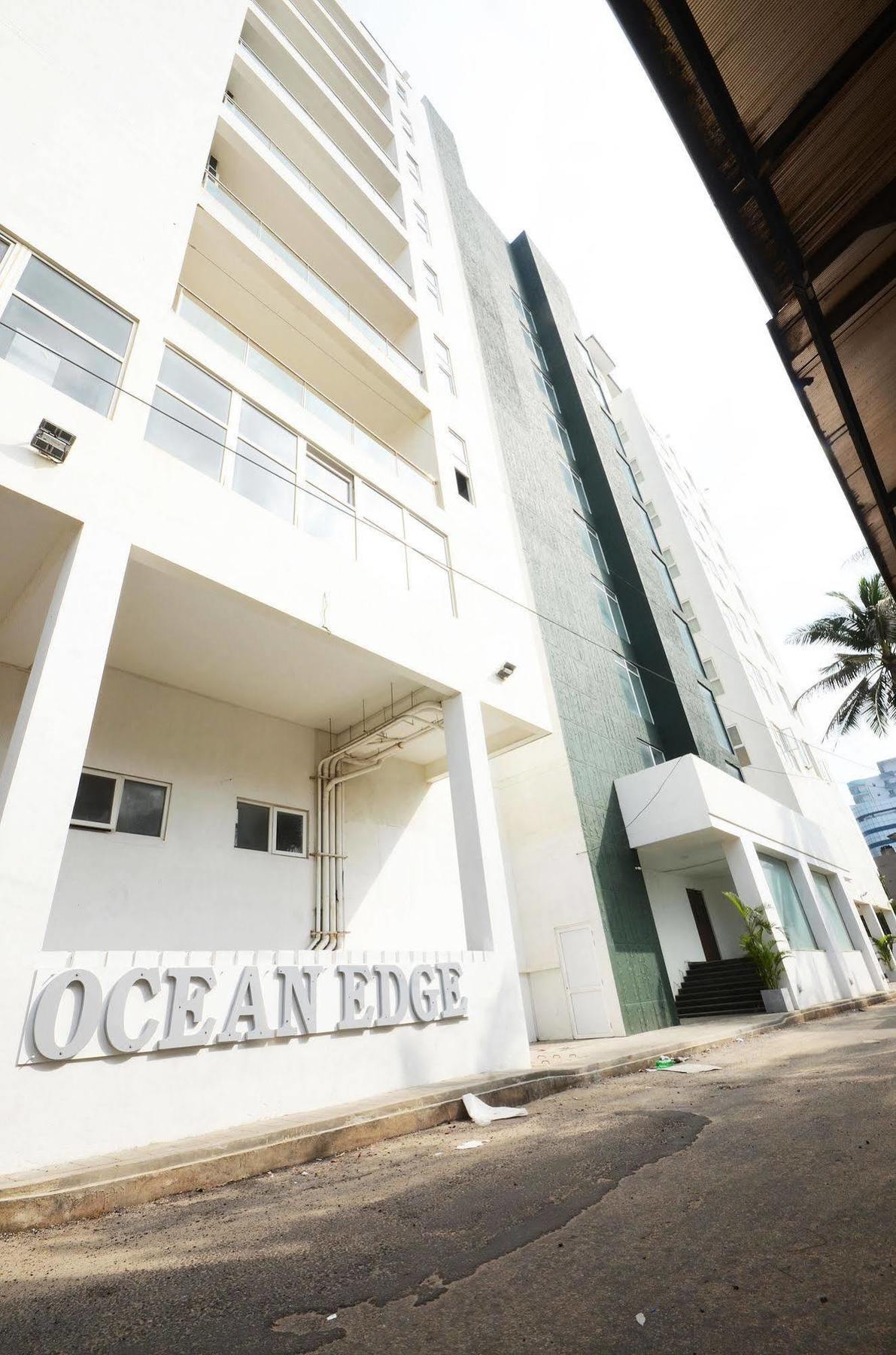 Ocean Edge Suites & Hotel Colombo Exterior foto